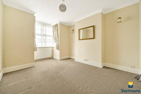 140 Walnut Tree Close, Guildford, GU1 4UB