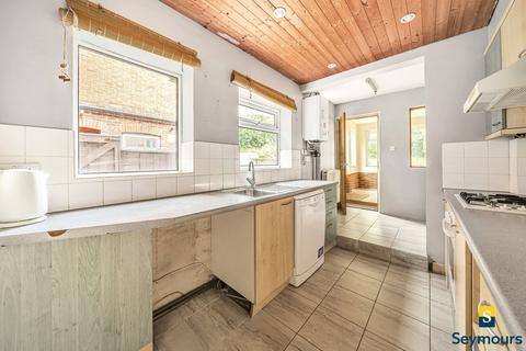 140 Walnut Tree Close, Guildford, GU1 4UB
