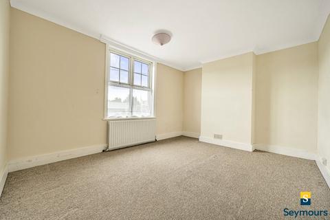 140 Walnut Tree Close, Guildford, GU1 4UB