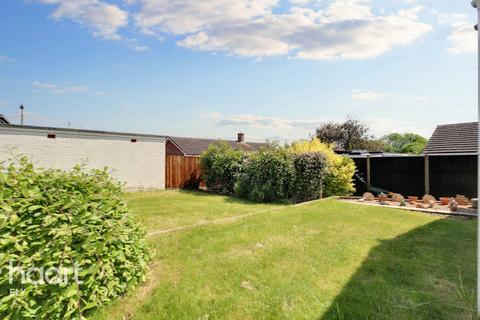 3 bedroom detached bungalow for sale, Red Lion Lane, Sutton