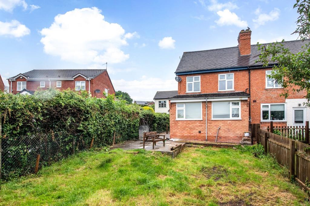 Barnsley Road, Bromsgrove... 3 bed semidetached house for sale £285,000