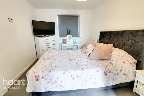 11 Barrier Mews, Stainforth, Doncaster, DN7 5PT