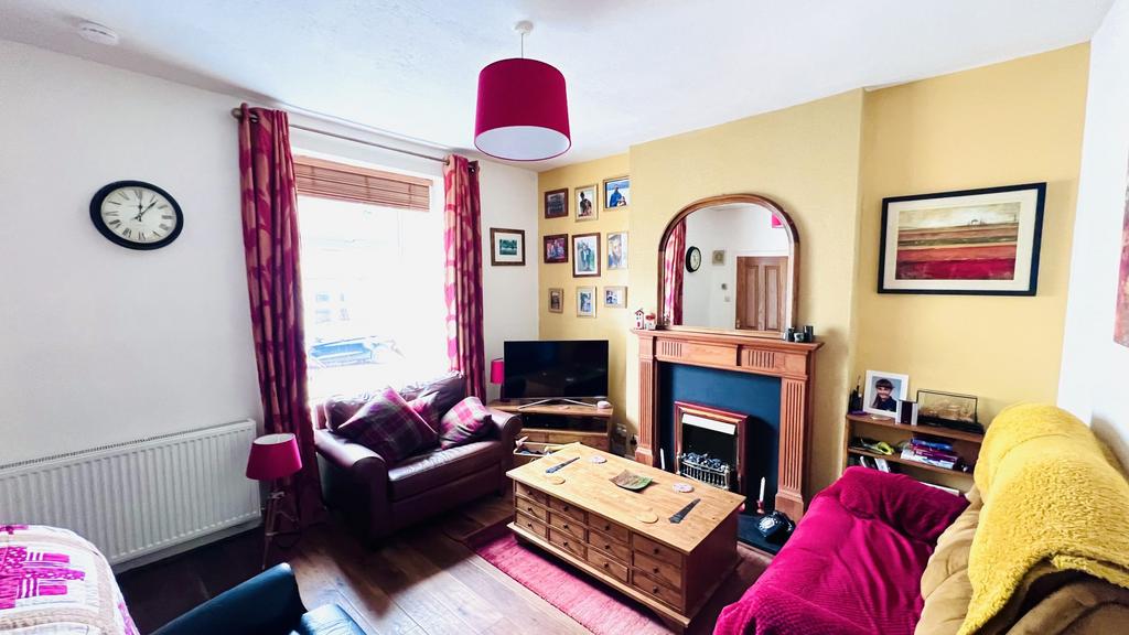 58 Queen Street, Castle Douglas - Williamson and H