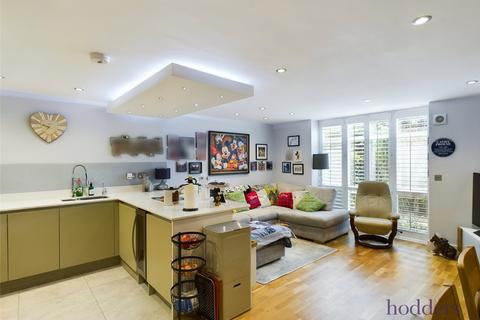 2 bedroom maisonette for sale, Old Auction House, Guildford Street, Chertsey, Surrey, KT16