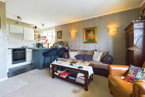 3 bedroom flat for sale, Hove Street, Hove, BN3 2DN