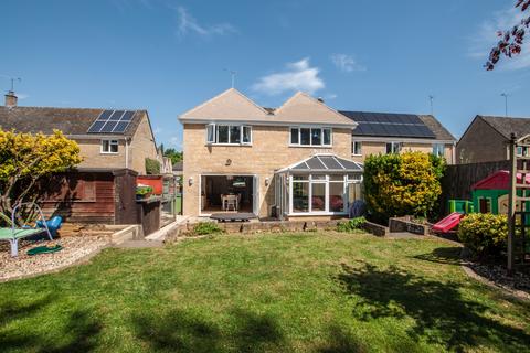5 bedroom semi-detached house for sale, The Lennards, South Cerney