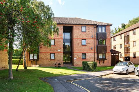 44 Rushdon Close, Romford, RM1 2RE