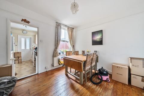 3 bedroom terraced house for sale, Calvert, Buckinghamshire MK18