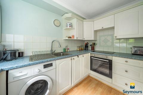 48 Elgin Gardens, Guildford, GU1 1UB