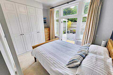 2 bedroom flat for sale, Talbot Woods