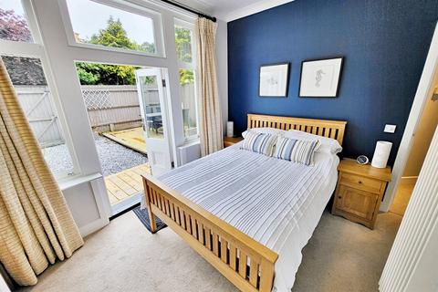 2 bedroom flat for sale, Talbot Woods