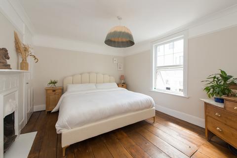 5 Abbots Hill, Ramsgate, CT11 8HN