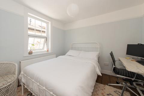 5 Abbots Hill, Ramsgate, CT11 8HN