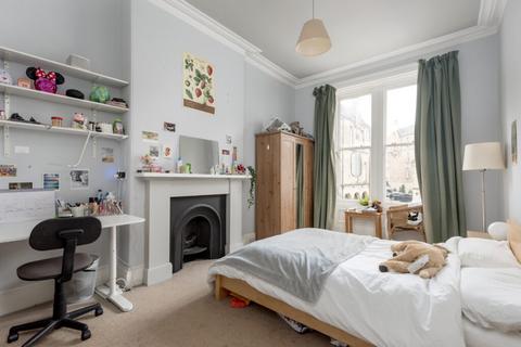 3 bedroom flat for sale, 1F1, 70 Marchmont Crescent, Marchmont, EH9 1HD