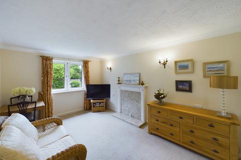 1 bedroom retirement property for sale, Farnham Close, London N20