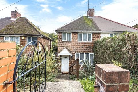 3 bedroom semi-detached house to rent, Kentwood Hill, Tilehurst, Berkshire, RG31