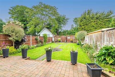 4 bedroom detached house for sale, Station Road, Thorpe Bay, Essex, SS1