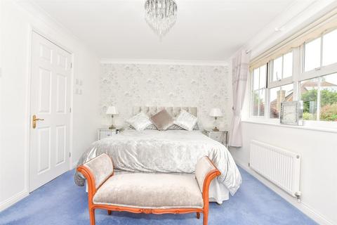 5 bedroom detached house for sale, Lancaster Close, Hamstreet, Ashford, Kent