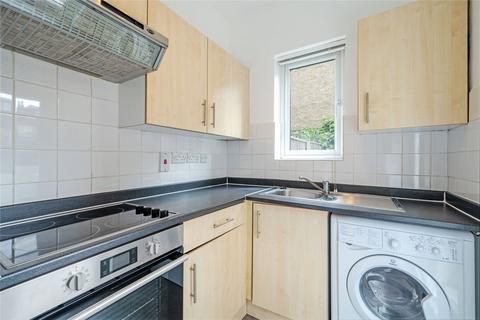 2 bedroom flat to rent, Replingham Road, Wandsworth, SW18