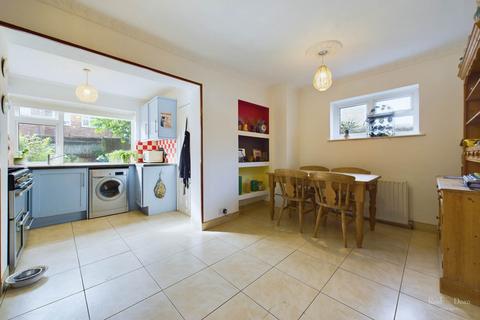 3 bedroom end of terrace house for sale, Attfield Walk, Eastbourne