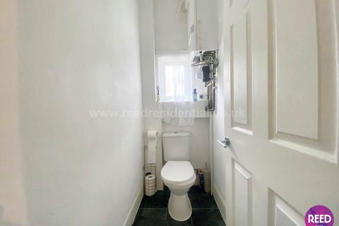 29a Ceylon Road, Westcliff-on-sea, SS0 7HS