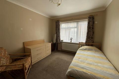5 Freda Close, Broadstairs, CT10 2ED