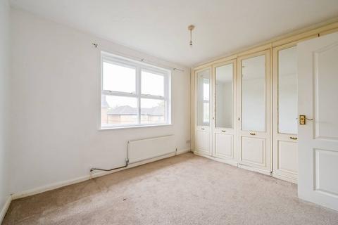 3 bedroom house to rent, Damask Crescent, Canning Town, London, E16
