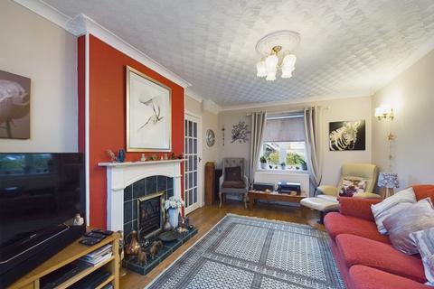 59 Abbots Road, Whitby, YO22 4EA