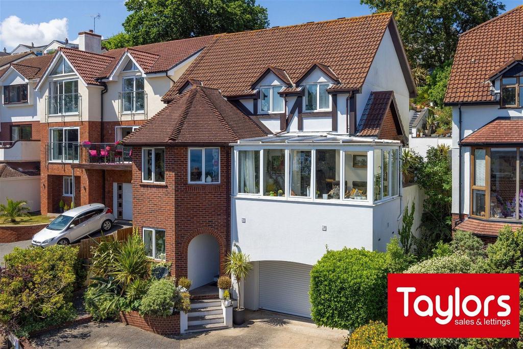 Dolphin Crescent, Paignton 4 bed detached house for sale £530,000