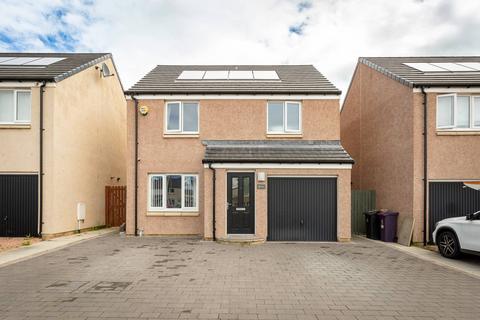 3 bedroom detached house for sale, 4 Finlay Crescent, Arbroath, DD11 3FF