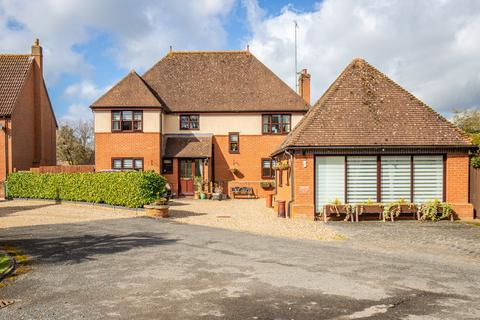 5 bedroom detached house for sale, Priory Wood, Castle Hedingham, Halstead, CO9