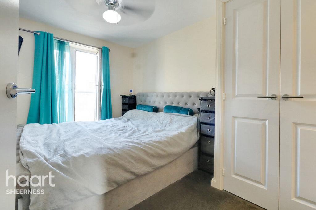 Thistle Hill Way, Minster on sea 2 bed apartment for sale £170,000