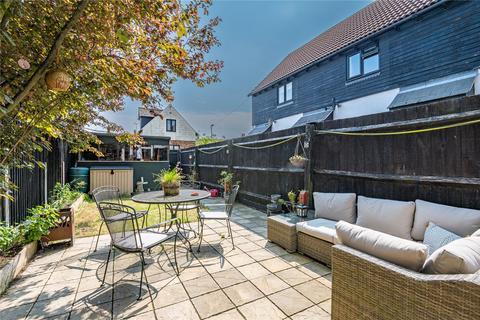 2 bedroom end of terrace house for sale, High Street, Great Wakering, Southend-on-Sea, Essex, SS3