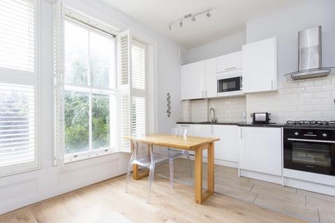 1 bedroom flat for sale, Queens Crescent, NW5