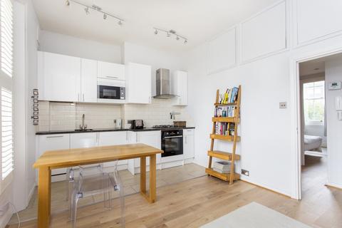 1 bedroom flat for sale, Queens Crescent, NW5