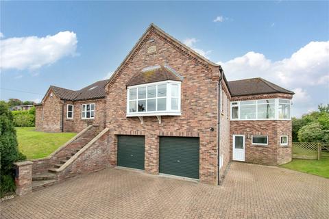 4 bedroom detached house for sale, Queen Street, Kirton Lindsey, North Lincolnshire, DN21