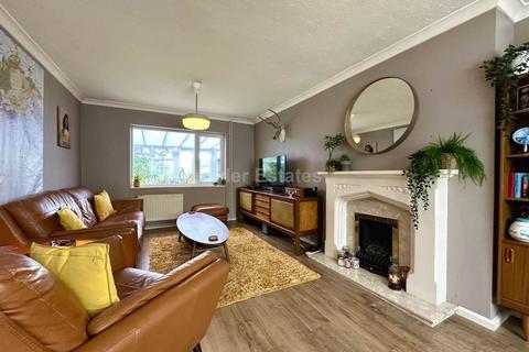 84 Beams Way, Billericay, CM11 2NR