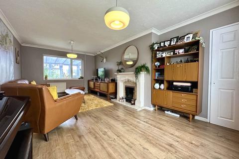84 Beams Way, Billericay, CM11 2NR