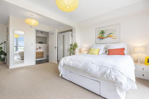 3 bedroom flat for sale, St. James's Road, Bermondsey