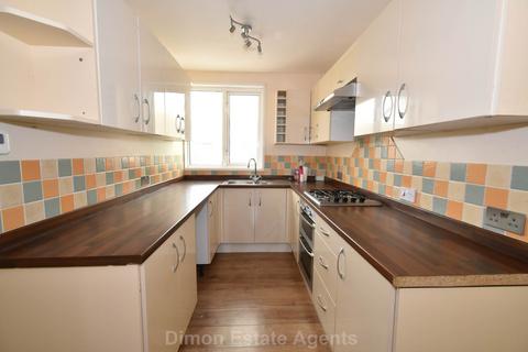 3 bedroom terraced house for sale, Sherwood Road, Gosport