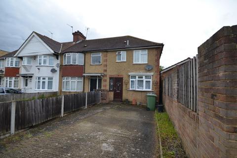 3 bedroom end of terrace house for sale, Dryden Road, Harrow, HA3 7LA