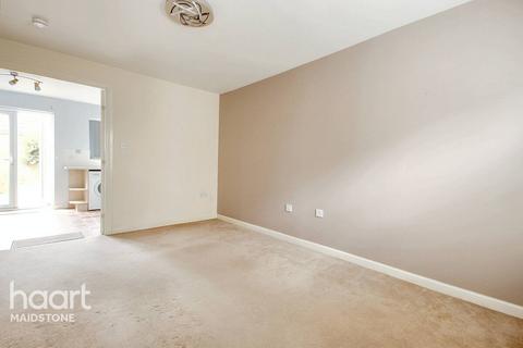2 bedroom terraced house for sale, Grant Drive, Maidstone