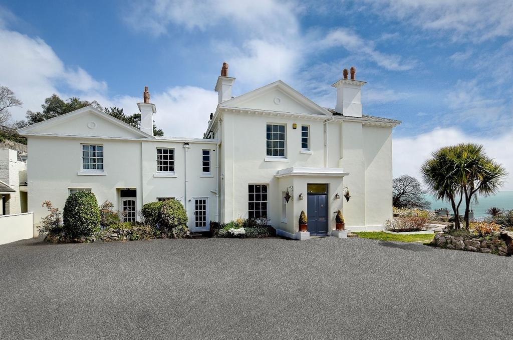 Drive, Torquay, TQ1 6 bed detached house for sale £1,995,000