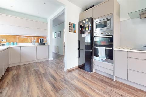 24 Abbey Road, Sompting, Lancing, BN15 0AB