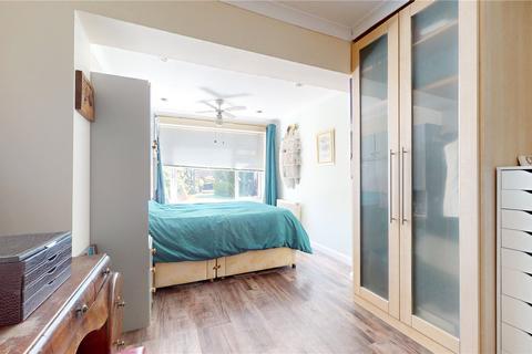 24 Abbey Road, Sompting, Lancing, BN15 0AB