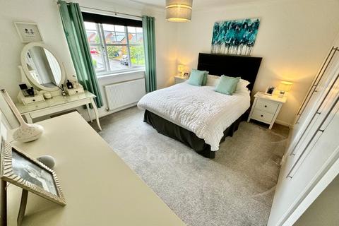 5 bedroom detached villa for sale, 42 Glenvilla Circle, Paisley