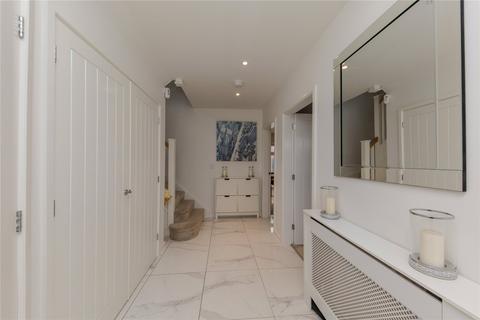 16 Bickerton Close, Crewe, CW1 4SY