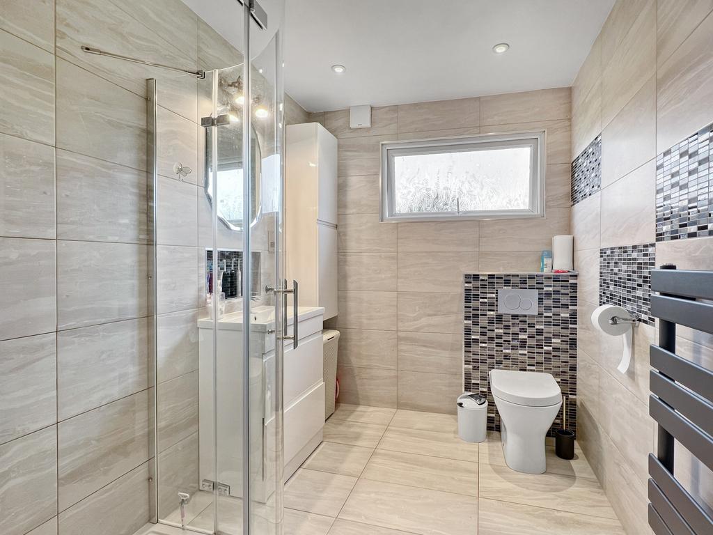 Family Shower Room