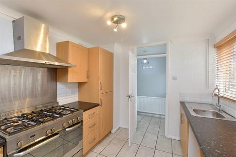 99 Kipling Avenue, Goring By Sea, Worthing, BN12 6LJ