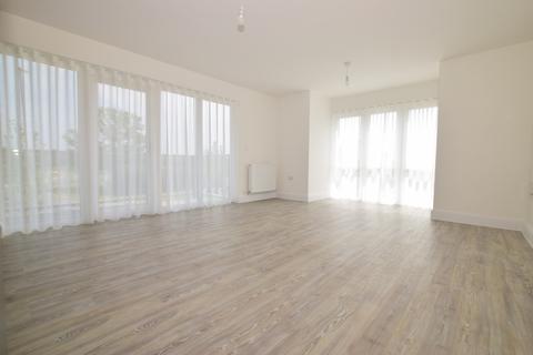 2 bedroom apartment to rent, Buttercup Road Horsham RH12